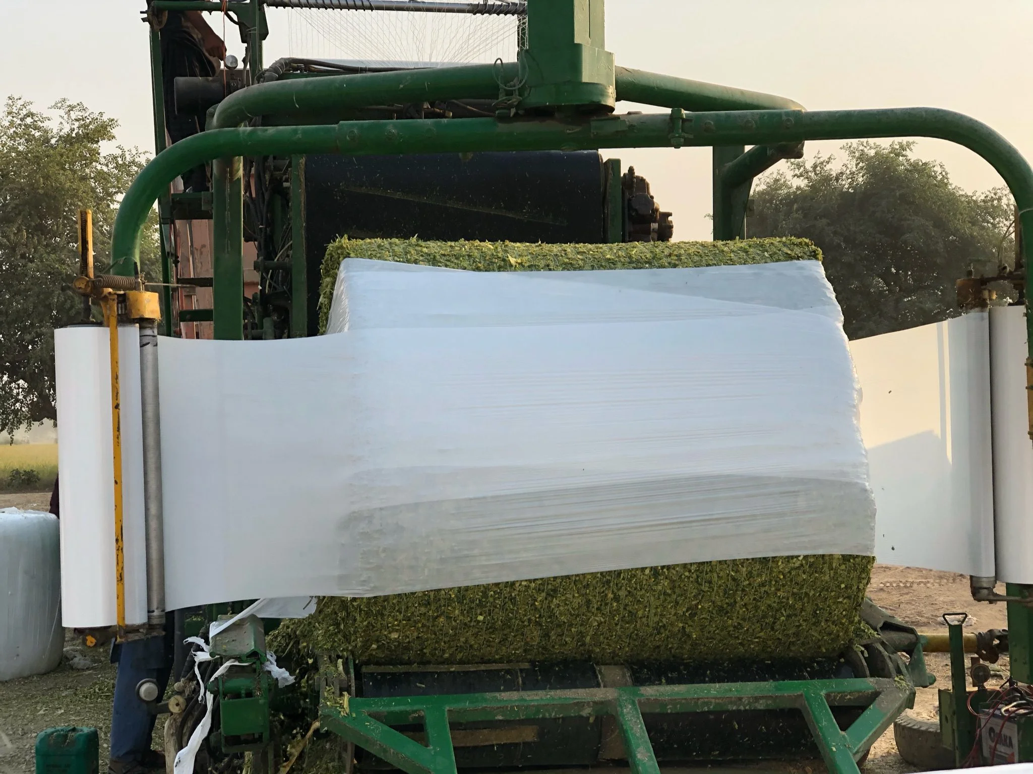 Silage wrapping with Baler