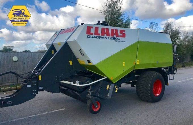 Claas 2200 Quadrants 2 Claas 2200 Quadrant Features
